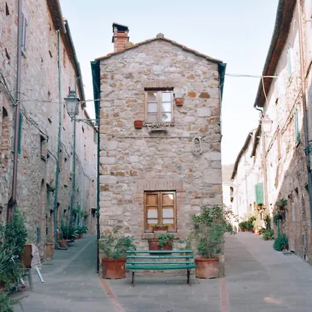Seme Di Luna 3* Canneto (Pisa)